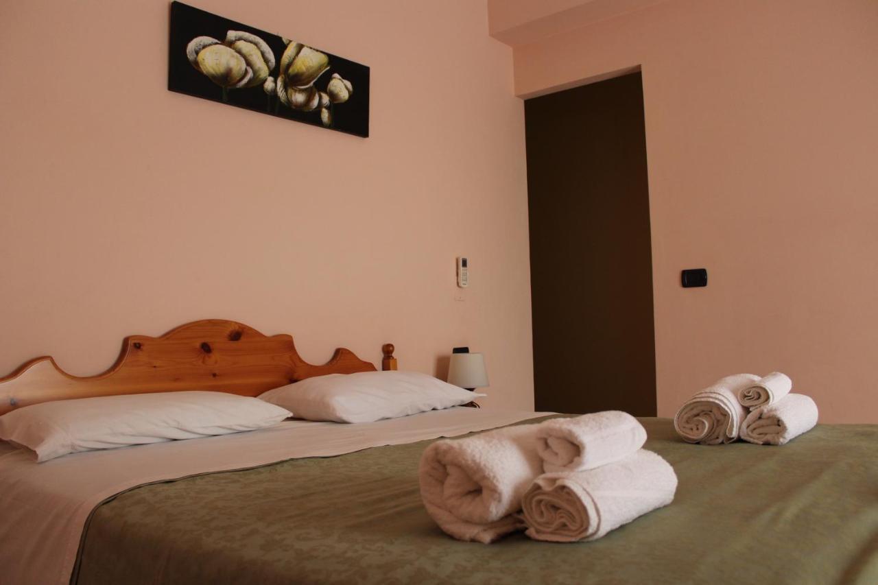 La Collina Bed & Breakfast Santa Maria Del Cedro Eksteriør bilde